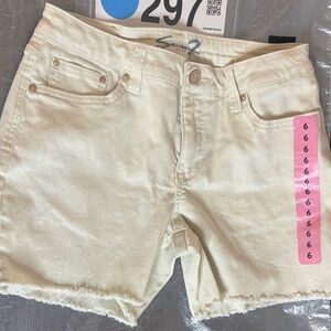 Seven7 Women's Light Tan Jean Shorts